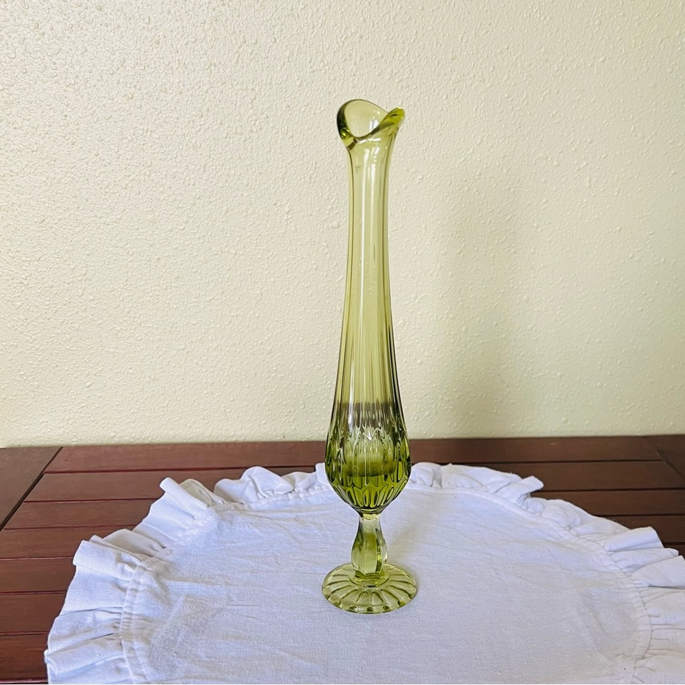 Fenton Green Glass Footed Pedestal Stretch Swung Vase